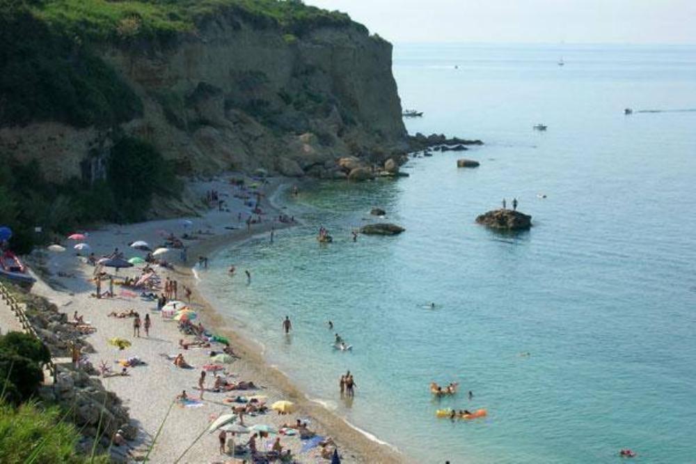 Borgo Dragani Hotel Ortona Exterior photo